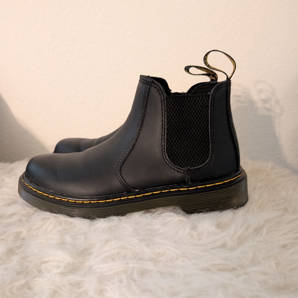 Black Leather Chelsea Boots